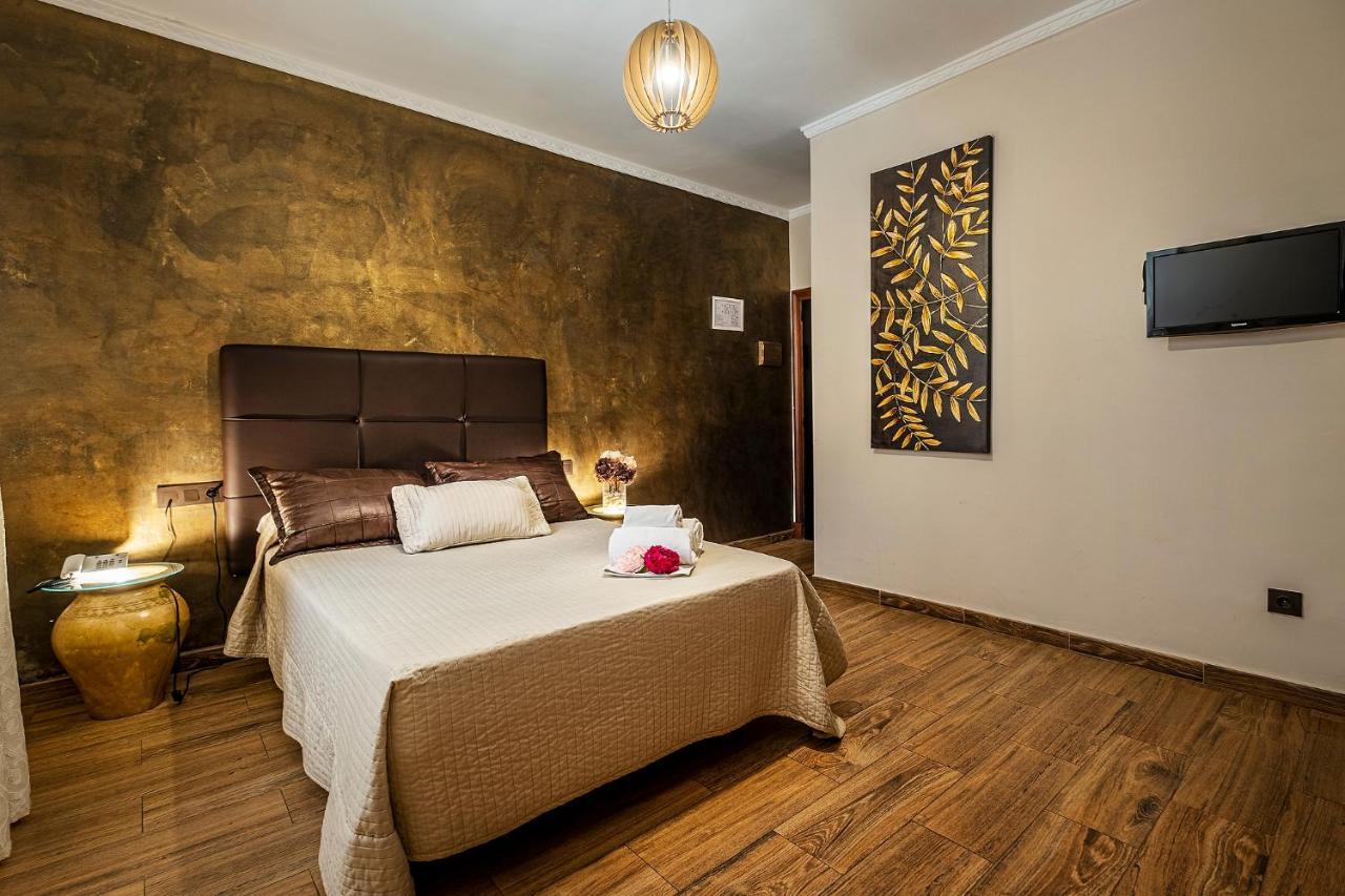 Hotel Ginés Exteriör bild