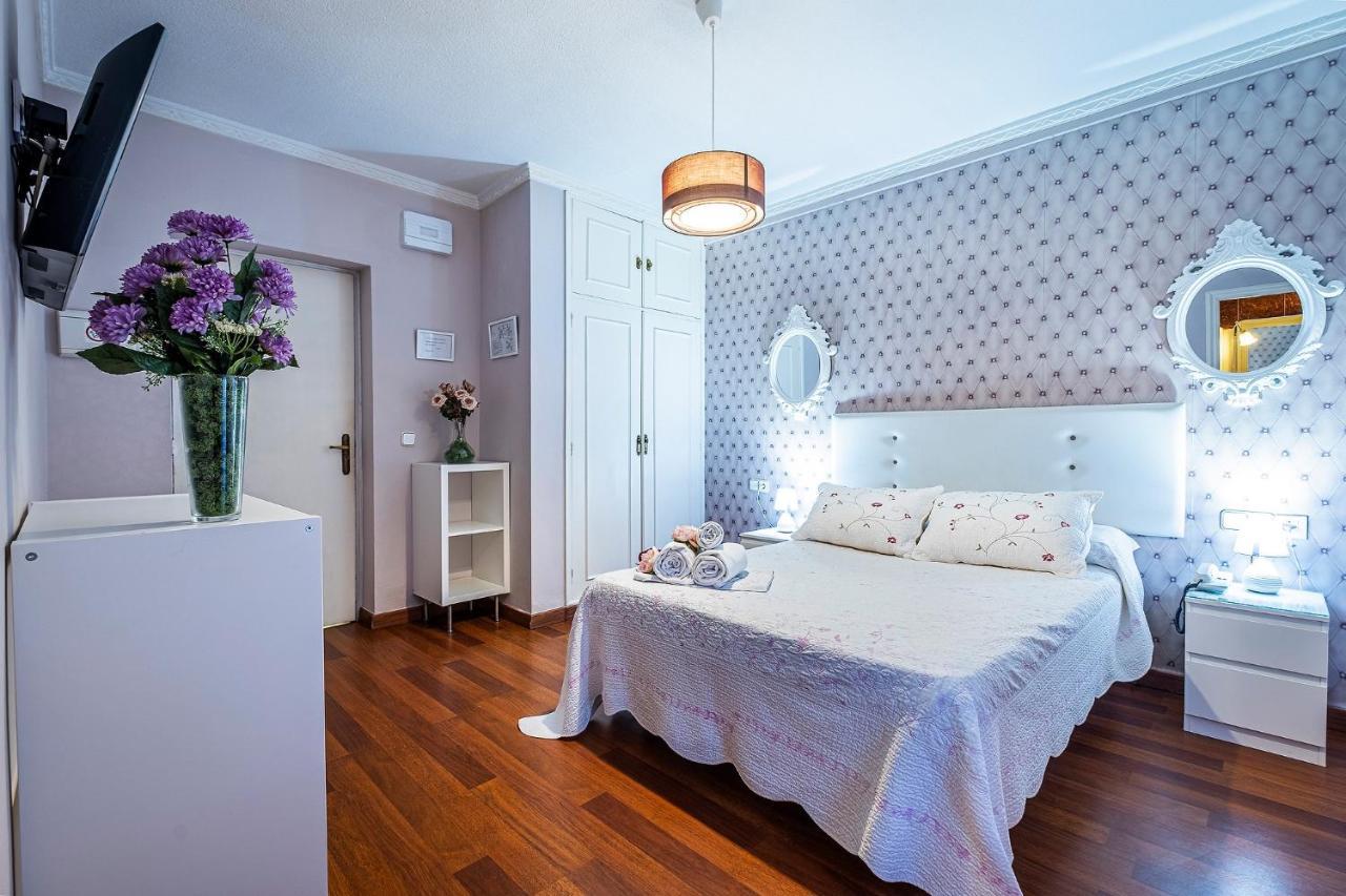 Hotel Ginés Exteriör bild